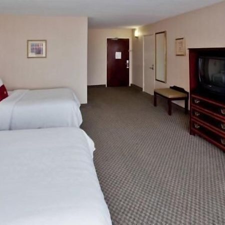 Hotel I-64 Richmond Dumbarton Extérieur photo